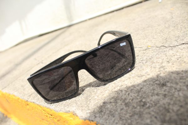 LENTES DE SOL ENE 107NGR - Imagen 4